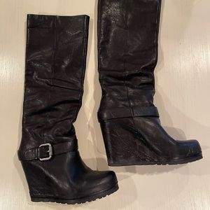 Vera Wang Lavender boots
